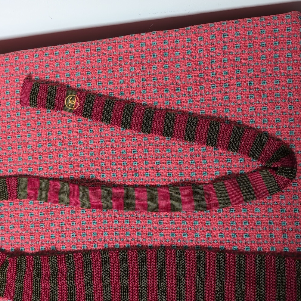 Chanel - Picture 2 of 5